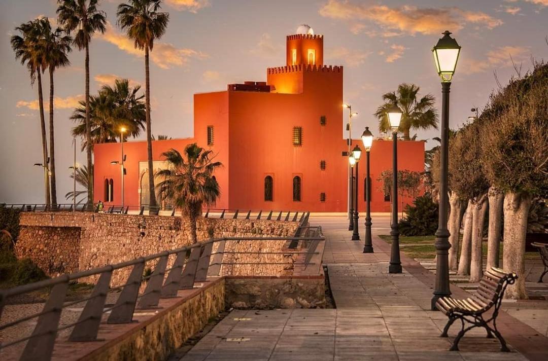 Apartamentos Holidays Benalbeach Benalmádena Exteriör bild
